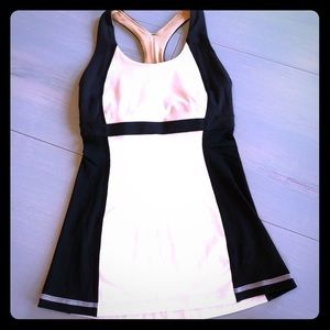 LULULEMON sports bra SWIFT TANK TOP RACERBACK